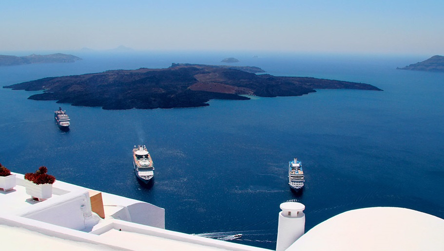 Santorini Full-Day Sightseeing Tour 